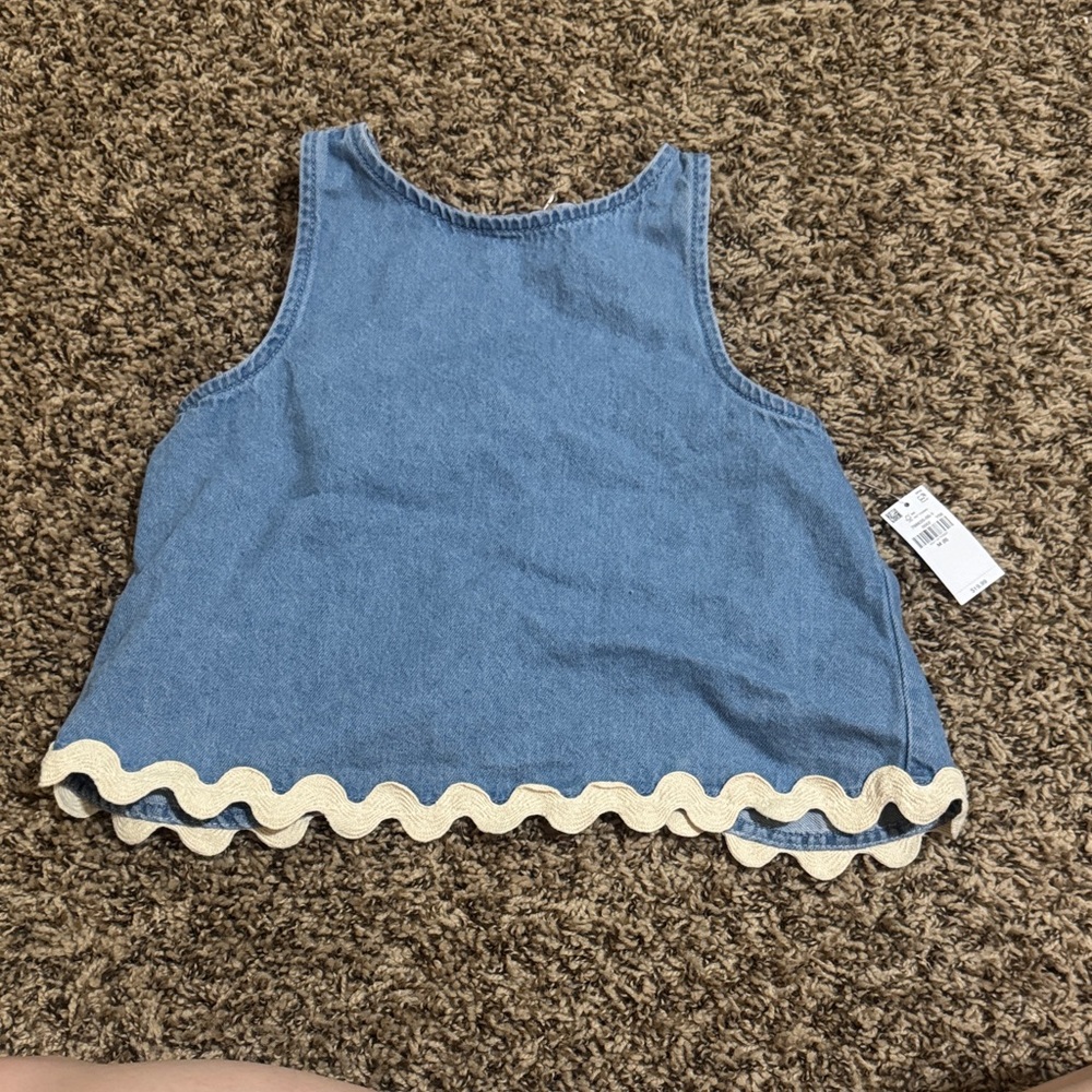 Old Navy Light Blue Denim Tank with Cream Scallop Trim